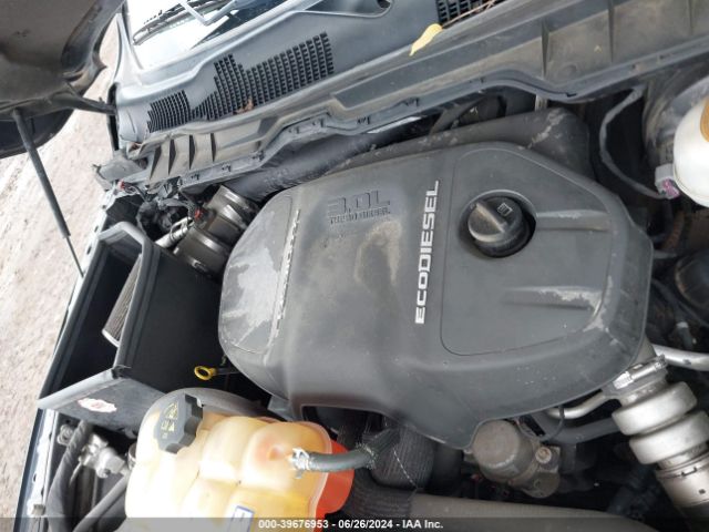 1C6RR7LM4GS300084 RAM 1500 Slt