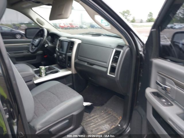 1C6RR7LM4GS300084 RAM 1500 Slt