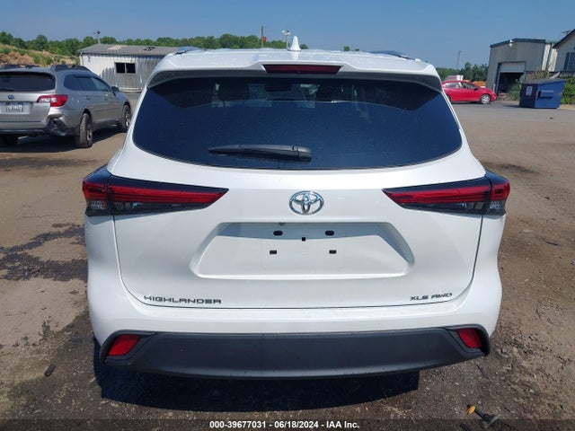 Toyota Highlander Xle 2023 5TDKDRBH4PS034003 Image 17