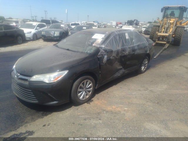 Toyota CAMRY LE 2017 4T1BF1FK6HU733322 Image 2