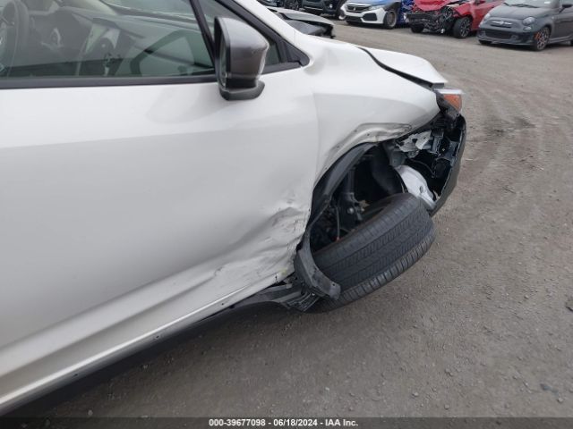 JF2GUADC9RH215342 Subaru Crosstrek Premium