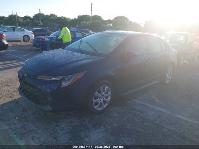 Toyota COROLLA LE 2022 5YFEPMAE6NP388318 Image 2