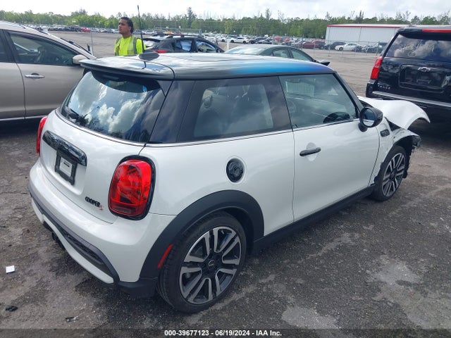 2024 MINI HARDTOP WMW53DH03R2U57957 Photo 3