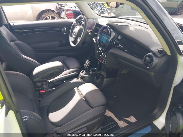 2024 MINI HARDTOP WMW53DH03R2U57957 Photo 4