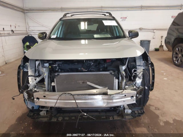 Toyota RAV4 LE 2019 2T3F1RFV9KW034399 Image 6