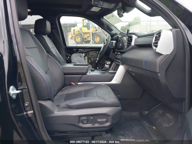 Toyota Sequoia Platinum 2023 7SVAAABA3PX012440 Image 5