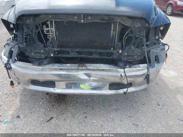 1C6RR7GT1JS112258 RAM 1500 Slt