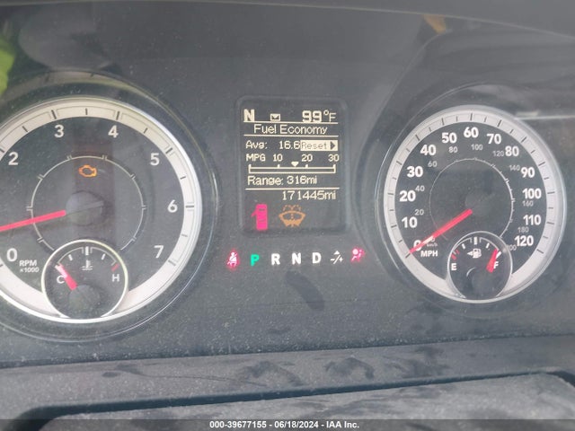 1C6RR7GT1JS112258 RAM 1500 Slt
