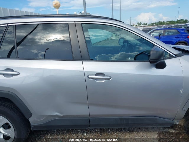 Toyota RAV4 LE 2020 2T3H1RFV0LW094324 Image 14