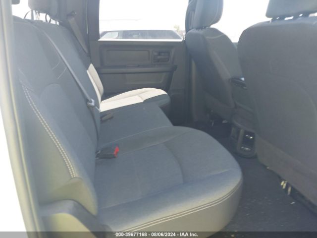 3C6UR5HJ6NG203079 RAM 2500 Tradesman  4x4 8' Box