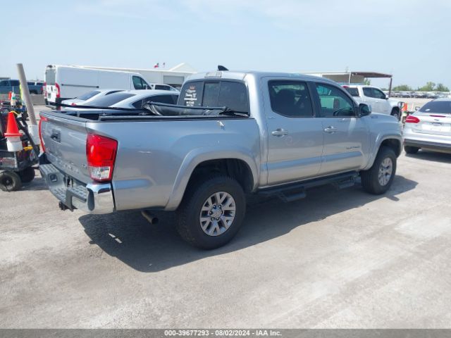 5TFAZ5CN0HX048048 Toyota Tacoma Sr5 V6