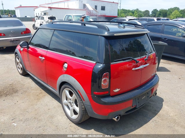 2011 MINI COOPER S CLUBMAN WMWZG3C56BTY35904 Photo 2