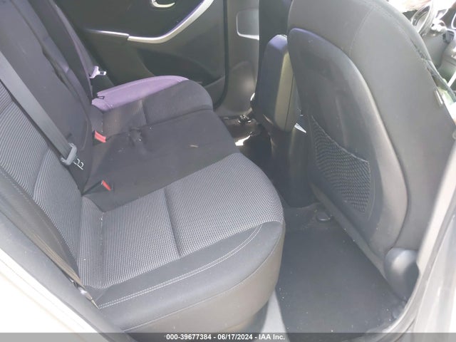 Hyundai ELANTRA GT 2016 KMHD35LH8GU258501 Image 8