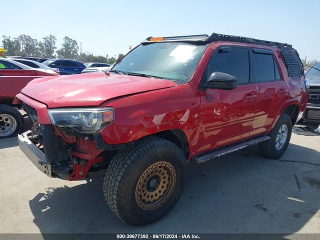 Toyota 4RUNNER SR5 2016 JTEBU5JR5G5384776 Image 2