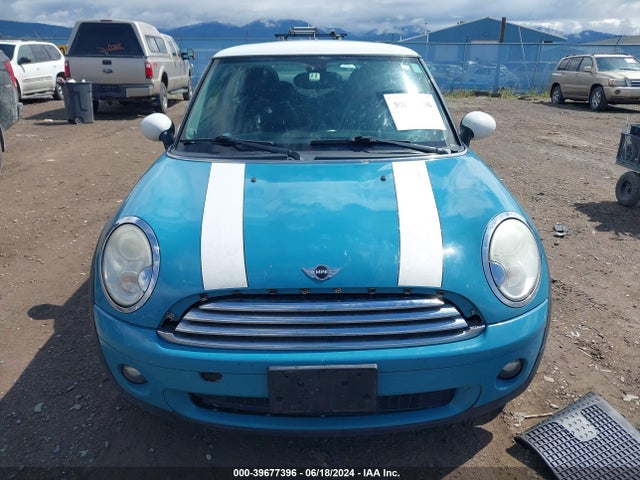 2010 MINI COOPER WMWMF3C55ATZ62199 Photo 5