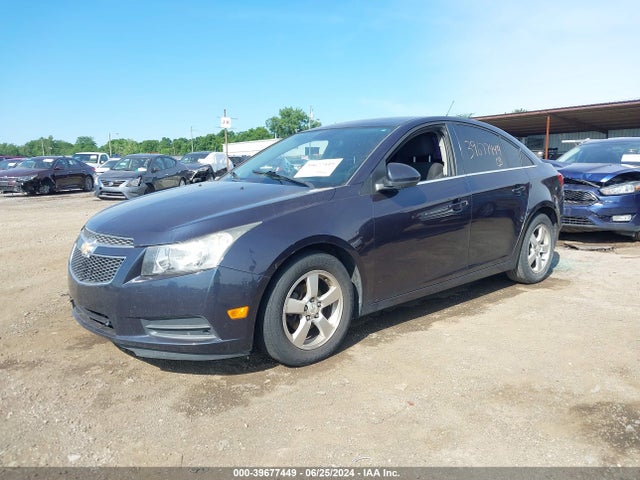 Chevrolet Cruze 1lt Auto 2014 1G1PC5SB2E7125722 Image 2