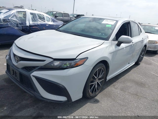 Toyota CAMRY SE 2022 4T1T11AKXNU007453 Image 2