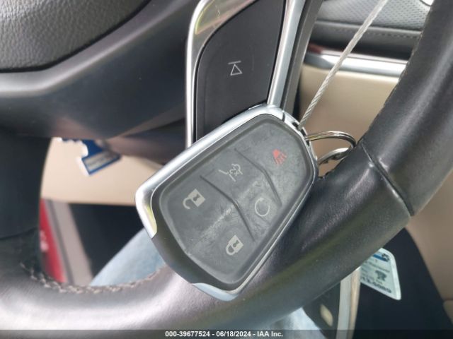 1GYKNERS5HZ272055 Cadillac Xt5 Premium Luxury