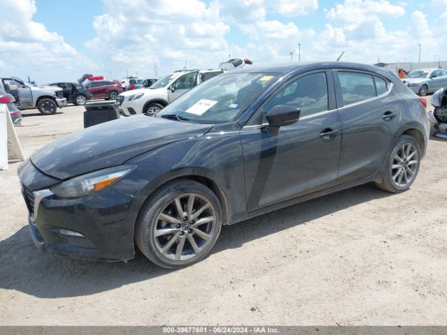 3MZBN1L38JM195069 Mazda Mazda3 Touring
