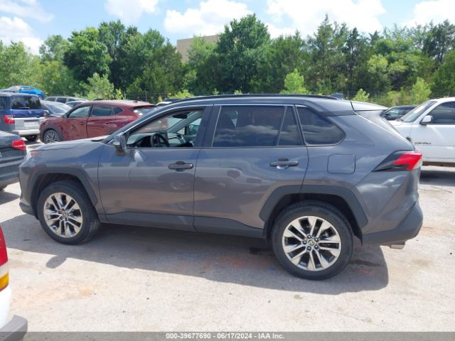 2T3A1RFV1MC216838 Toyota Rav4 Xle Premium