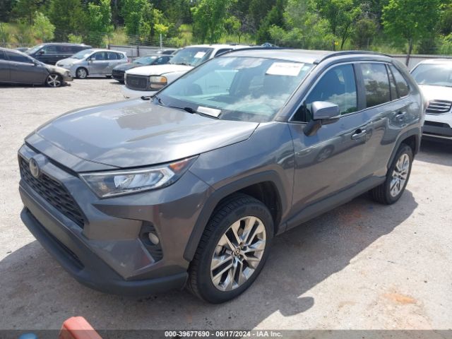 2T3A1RFV1MC216838 Toyota Rav4 Xle Premium