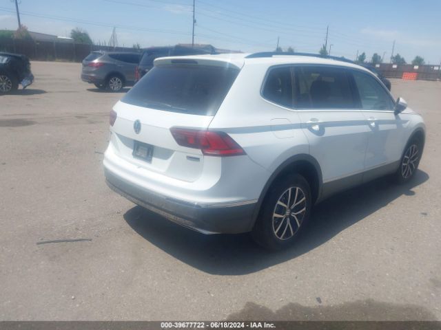 3VV2B7AXXMM079088 Volkswagen Tiguan 2.0t Se/2.0t Se R-line Black/2.0t Sel