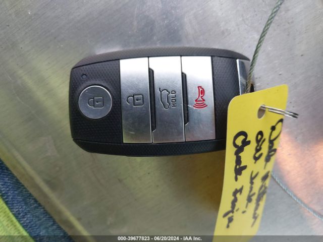 KNDPN3AC2H7075912 KIA Sportage Ex