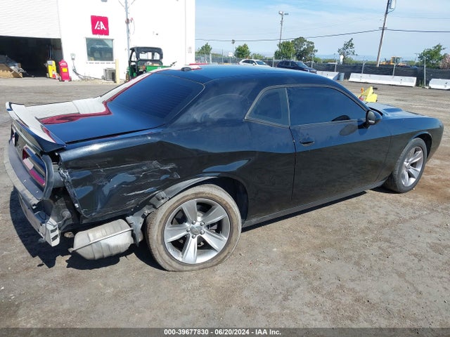 Dodge Challenger Sxt 2019 2C3CDZAG5KH723380 Image 4