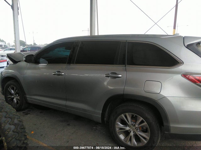 Toyota Highlander Xle V6 2014 5TDKKRFHXES009412 Image 15