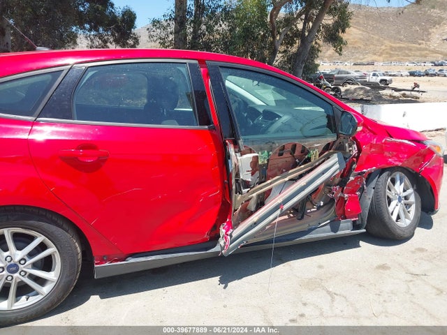Ford FOCUS SE 2016 1FADP3K23GL268682 Image 12