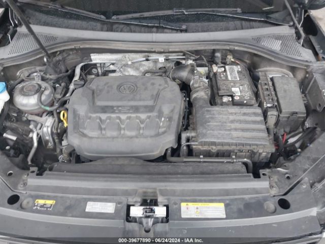 3VV3B7AX0MM157821 Volkswagen Tiguan 2.0t Se/2.0t Se R-line Black/2.0t Sel