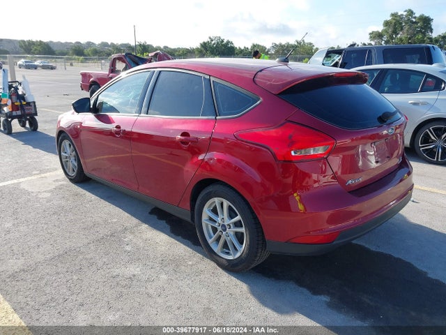 Ford FOCUS SE 2015 1FADP3K22FL368304 Image 3