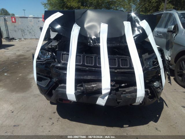 3C4NJDDB3KT618151 Jeep Compass Trailhawk 4x4