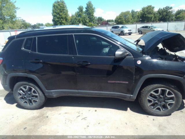 3C4NJDDB3KT618151 Jeep Compass Trailhawk 4x4