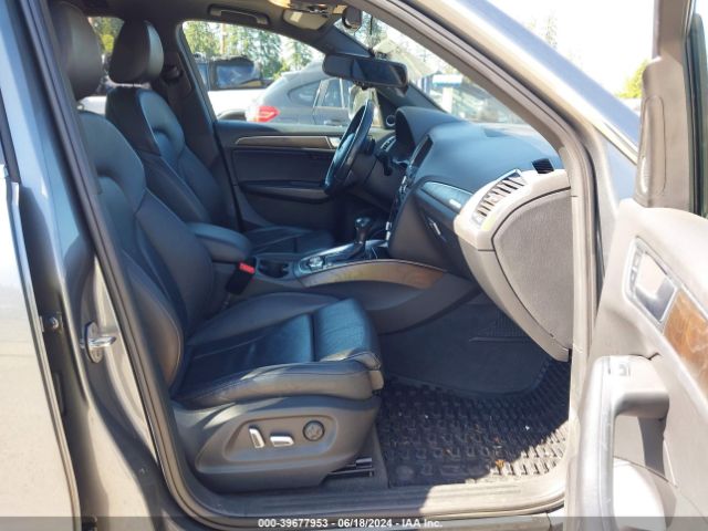 WA1LFAFP0FA055924 Audi Q5 2.0t Premium