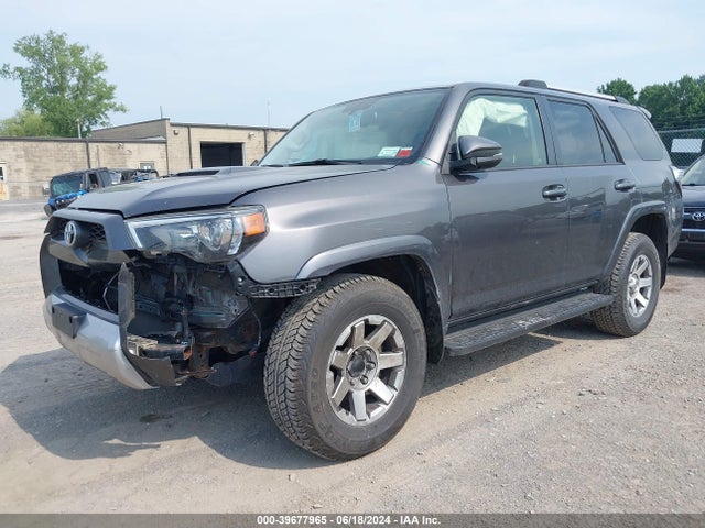 Toyota 4runner Trail Premium 2015 JTEBU5JR9F5258841 Image 2