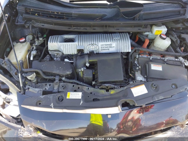 Toyota Prius Three 2015 JTDKN3DU1F0456851 Image 10