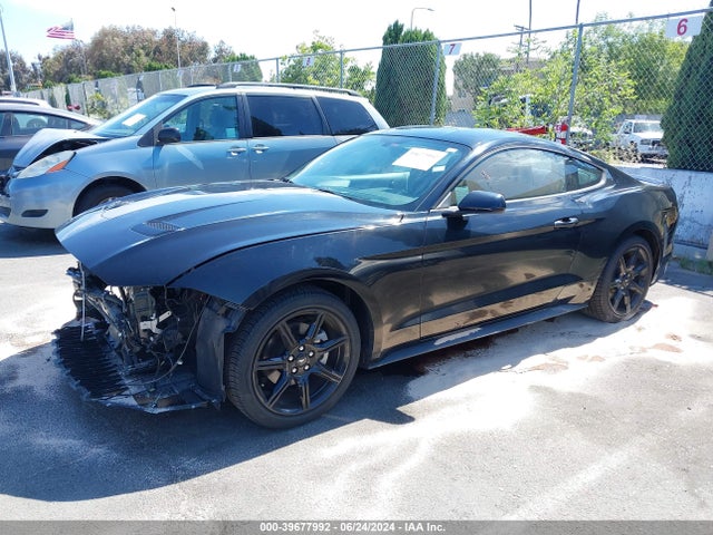 Ford Mustang Ecoboost 2019 1FA6P8TH4K5153126 Image 2