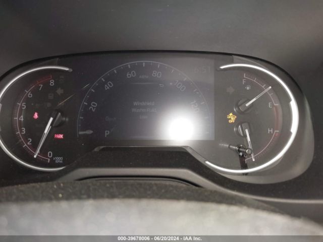 2T3P1RFV9RW418357 Toyota Rav4 Xle