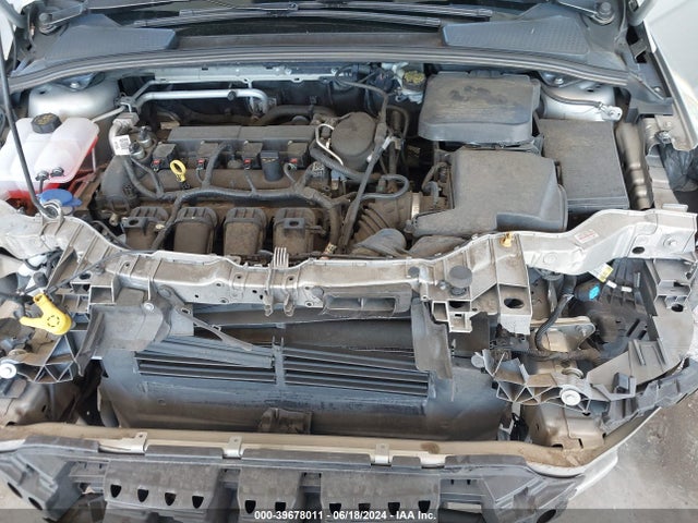Ford FOCUS SE 2015 1FADP3F21FL205587 Image 10