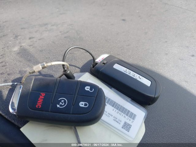 ZACNJDE15NPN53348 Jeep Renegade Altitude 4x4