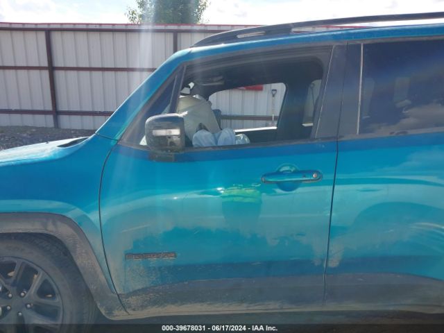 ZACNJDE15NPN53348 Jeep Renegade Altitude 4x4