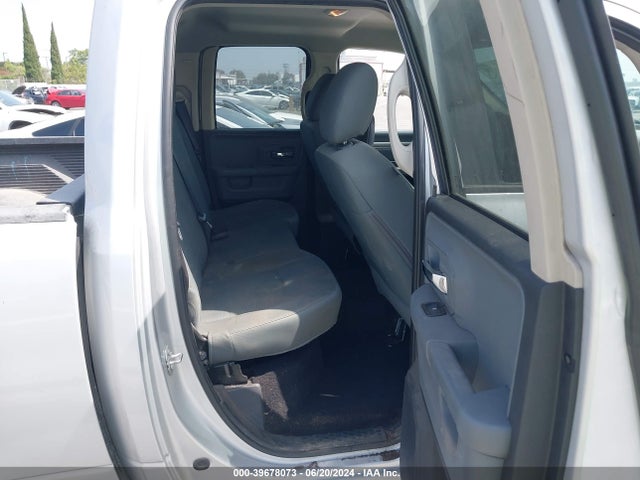 1C6RR7GT7HS544783 RAM 1500 Slt Quad Cab 4x4 6'4 Box