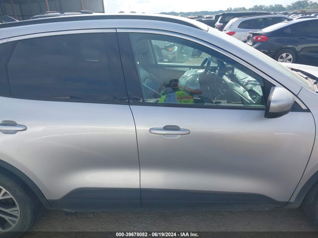 Ford ESCAPE SEL 2020 1FMCU0H60LUA81052 Image 13