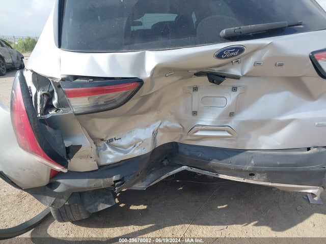 Ford ESCAPE SEL 2020 1FMCU0H60LUA81052 Image 6