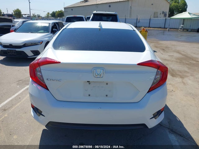 Honda CIVIC EX 2018 19XFC2F76JE200116 Image 17