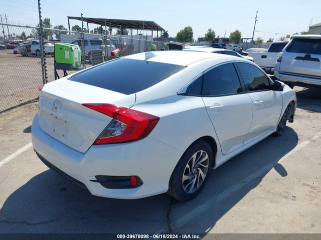 Honda CIVIC EX 2018 19XFC2F76JE200116 Image 4