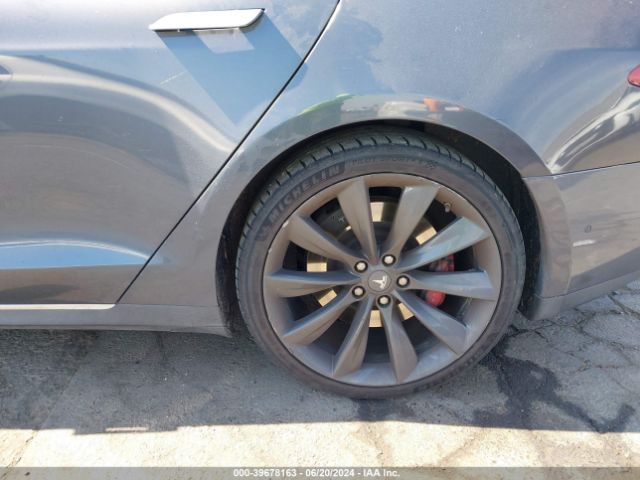 5YJSA1H22FFP74228 Tesla Model S 70d/85d/p85d