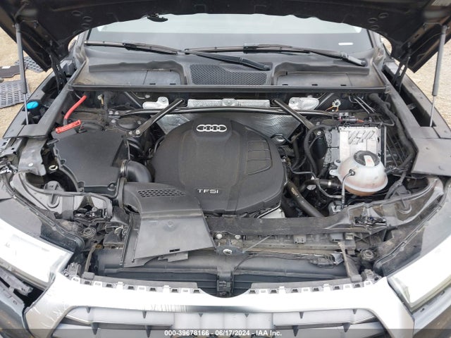 WA1BNAFY7J2224623 Audi Q5 2.0t Premium/2.0t Tech Premium