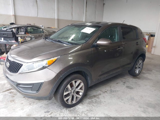 KIA Sportage Lx 2015 KNDPB3ACXF7721803 Image 2